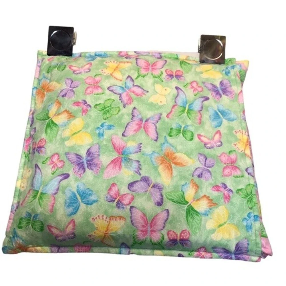 Quillow quilt/pillow butterfly’s purple pink and‎ green
